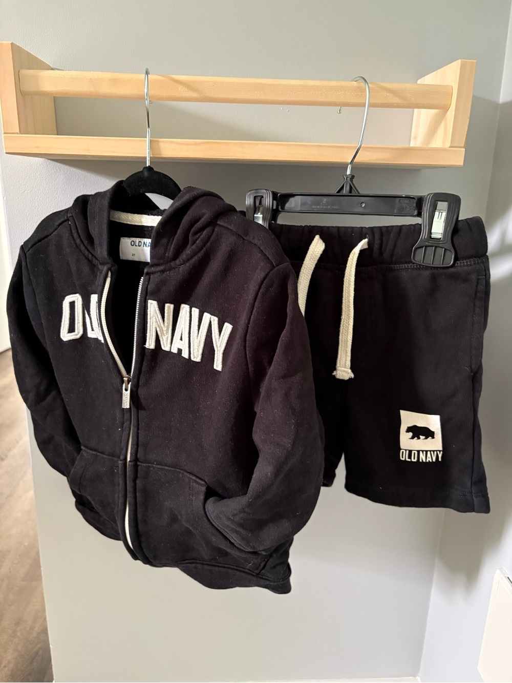 Old Navy Black 3 pieces set